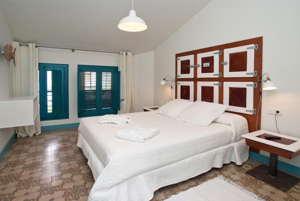 Hotel Hostal Chic Sant Feliu de Guíxols Chambre photo