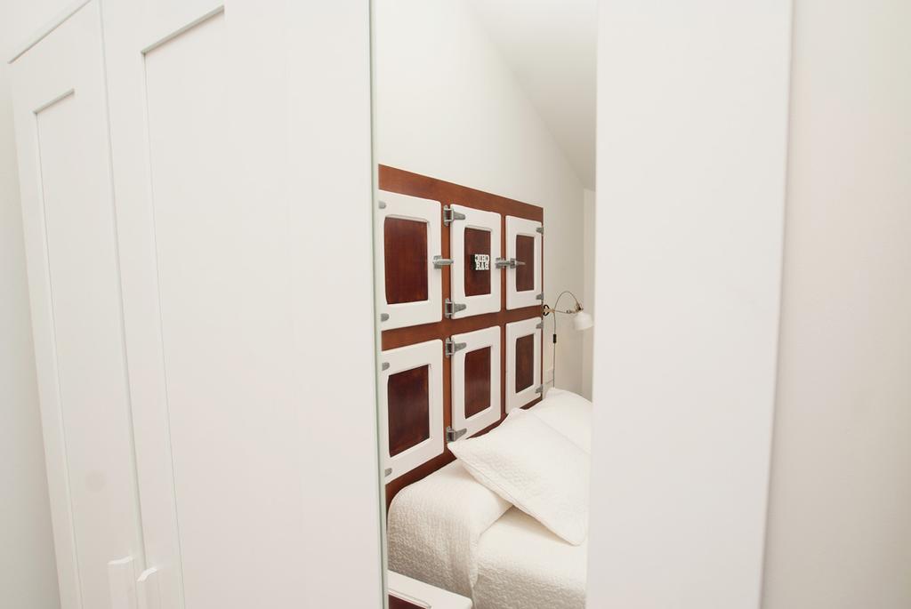 Hotel Hostal Chic Sant Feliu de Guíxols Chambre photo