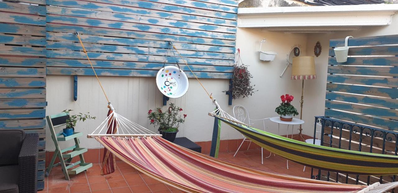 Hotel Hostal Chic Sant Feliu de Guíxols Extérieur photo